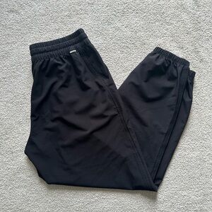 Vuori Women's Weekend Jogger Pants